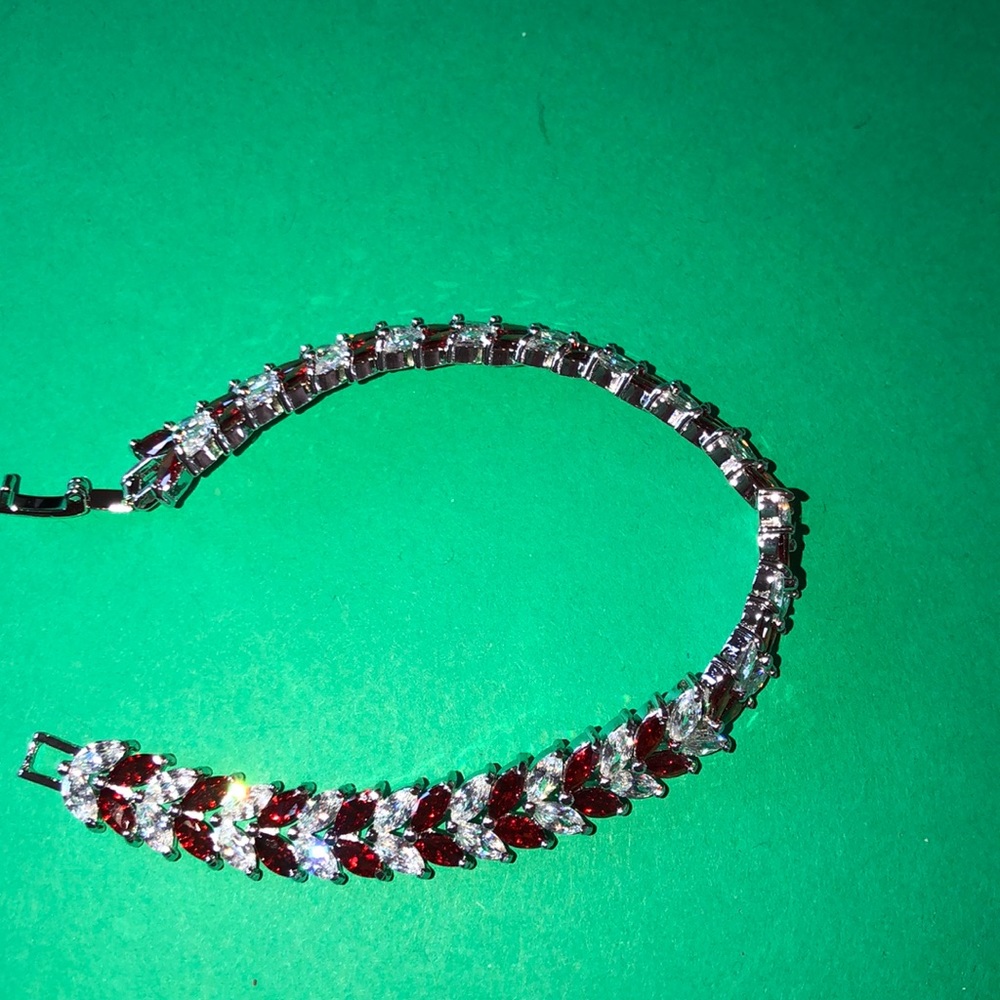 Ruby Gem And Silver Woman’s Bracelets - image 2